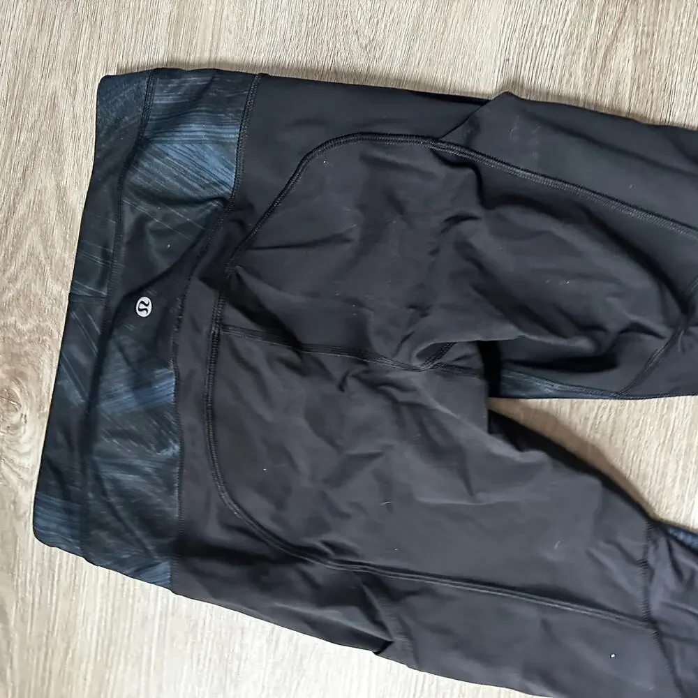 Lululemon size 6 side pocket workout running leggings abstract pattern womens